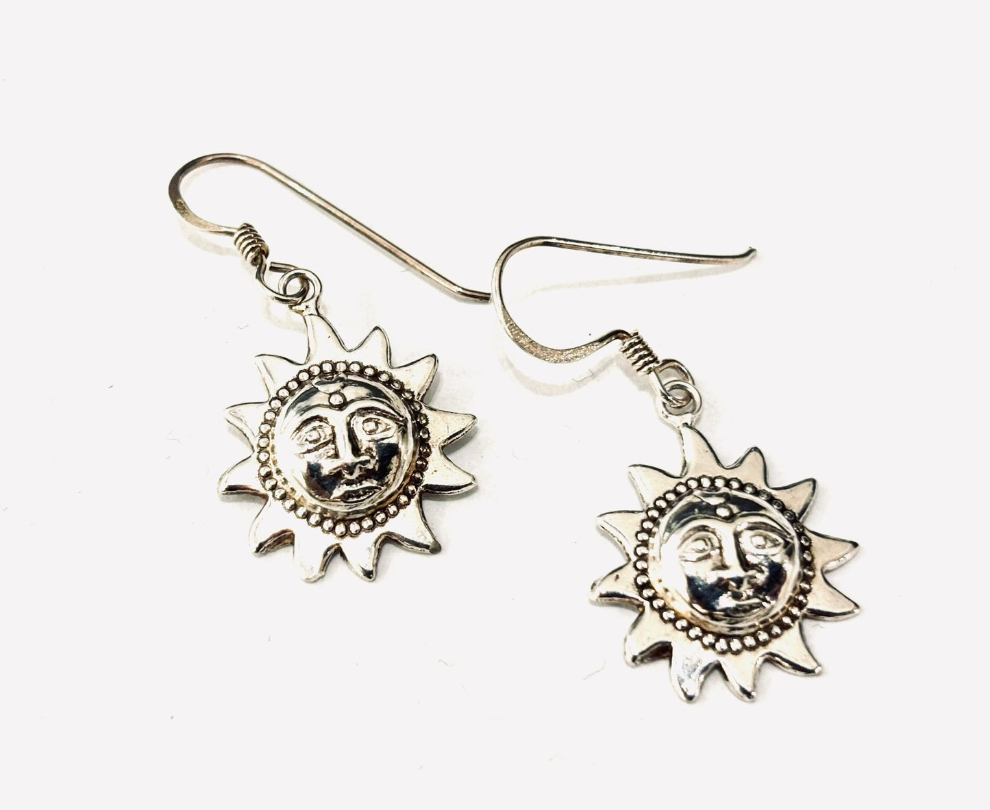 ORECCHINI PENDENTI SOLE CON VOLTO - ARGENTO 925