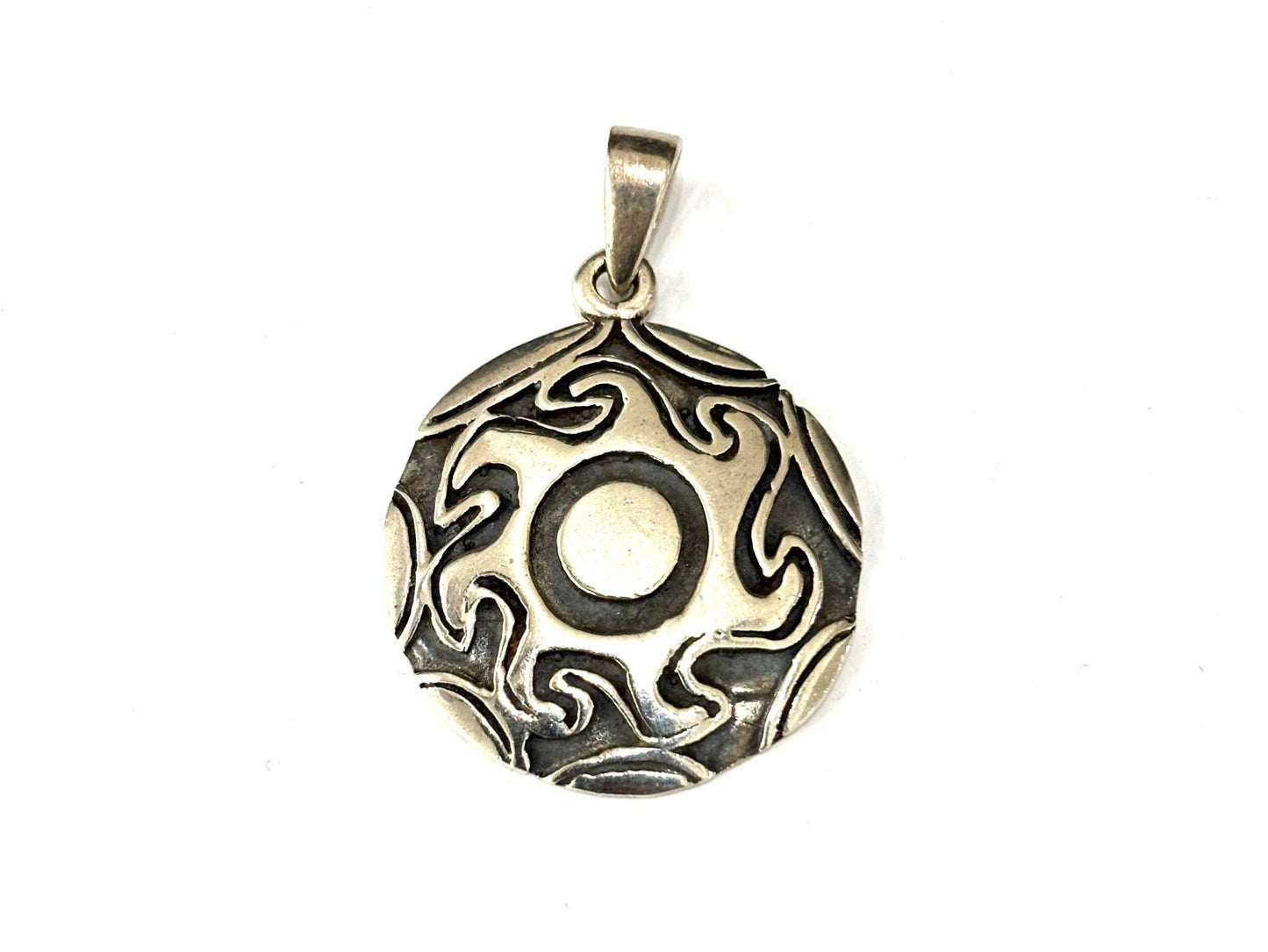 CIONDOLO CERCHIO MISTICO ARGENTO 25