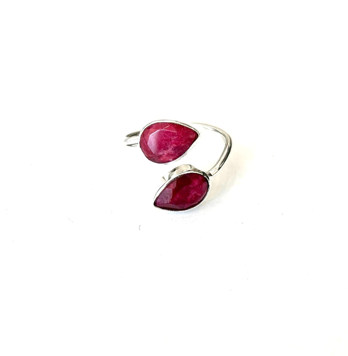 ANELLO GOCCE RADICE DI RUBINO SFACCETTATO - REGOLABILE - ARGENTO 925