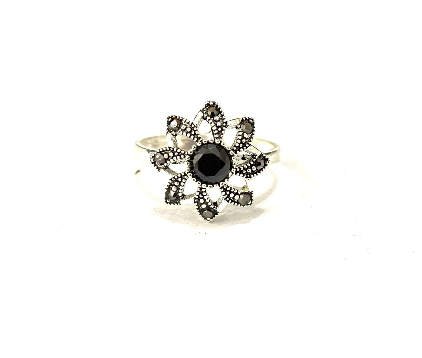 ANELLO FIORE CON ONICE E MARCASSITE - ARGENTO 925