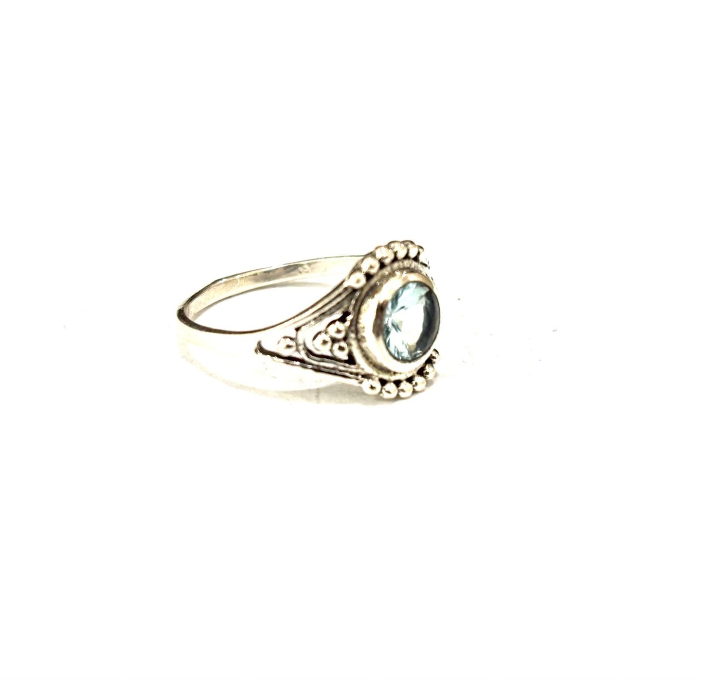ANELLO QUARZO BLU TONDO SFACCETTATO - ARGENTO 925