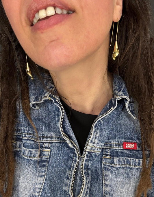 ORECCHINI CALLA OTTONE