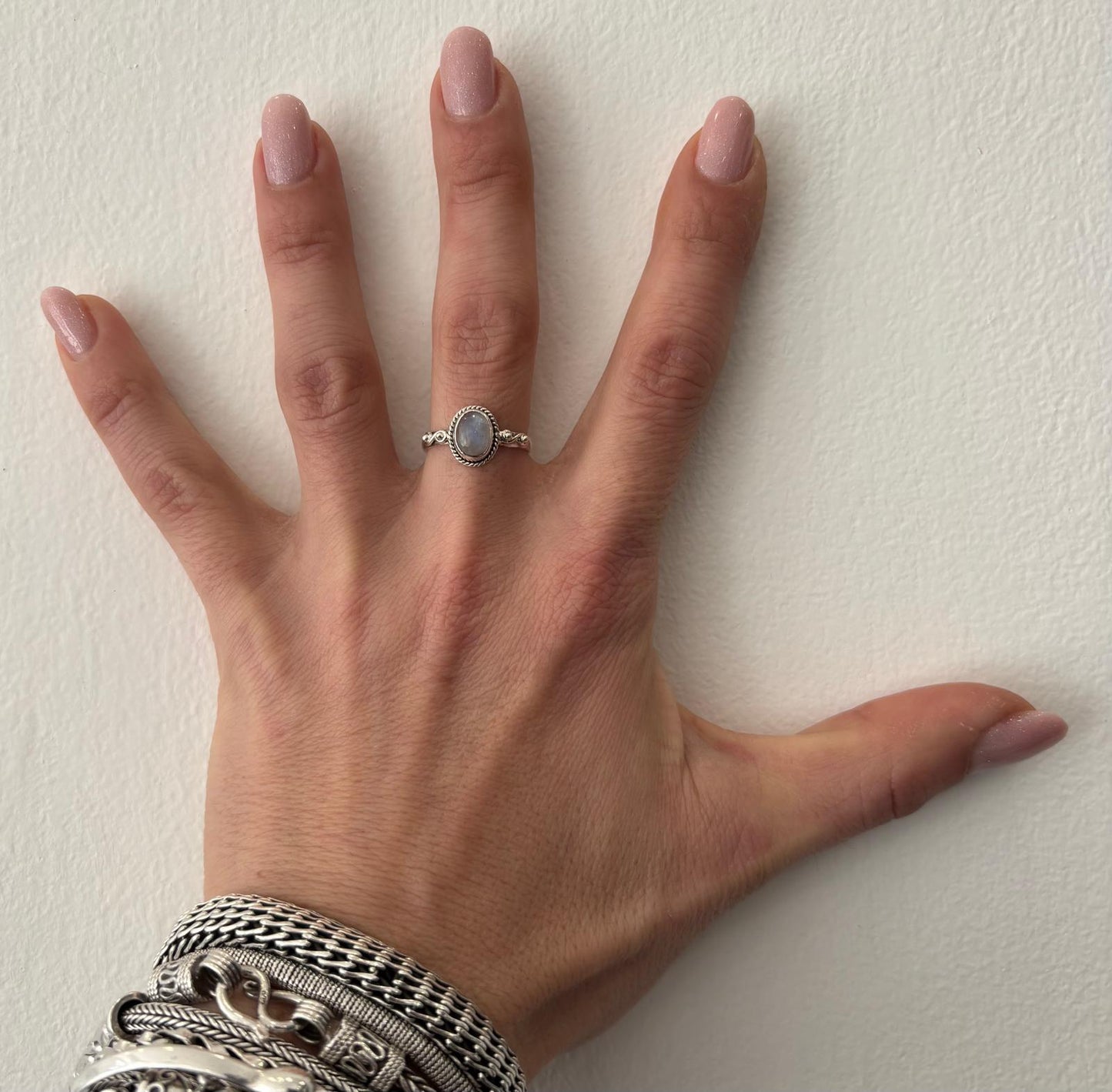 ANELLO PIETRA DI LUNA OVALE - ARGENTO 925