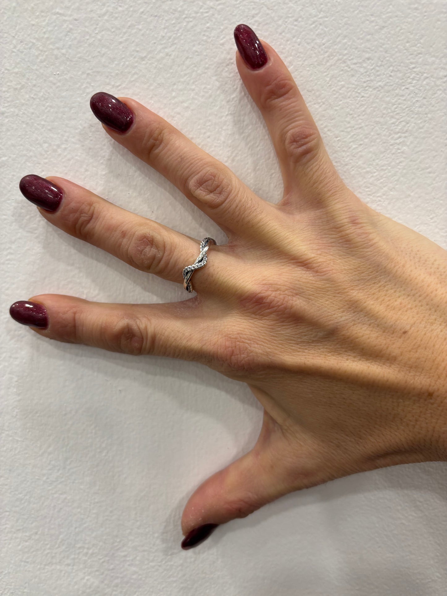 ANELLO ONDULATO SCINTILLANTE - ARGENTO 925 - ZIRCONI