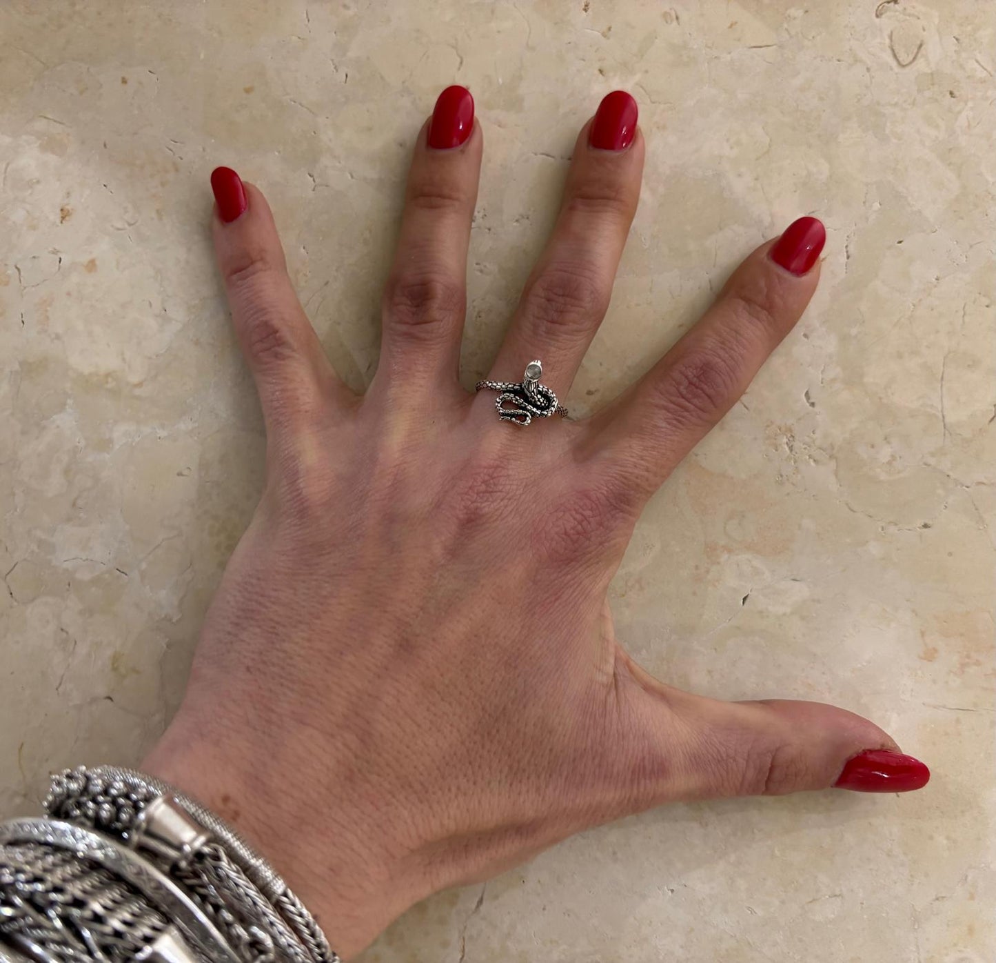 ANELLO SERPENTINO AVVOLTO - PIETRA DI LUNA - ARGENTO 925