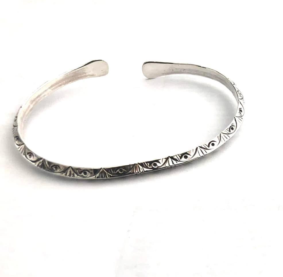 BRACCIALE RIGIDO INTERAMENTE INCISO ARGENTO 925