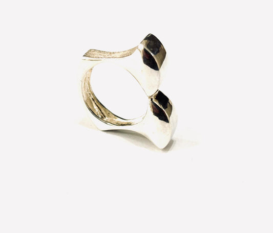 ANELLO SCULTOREO ARGENTO 925