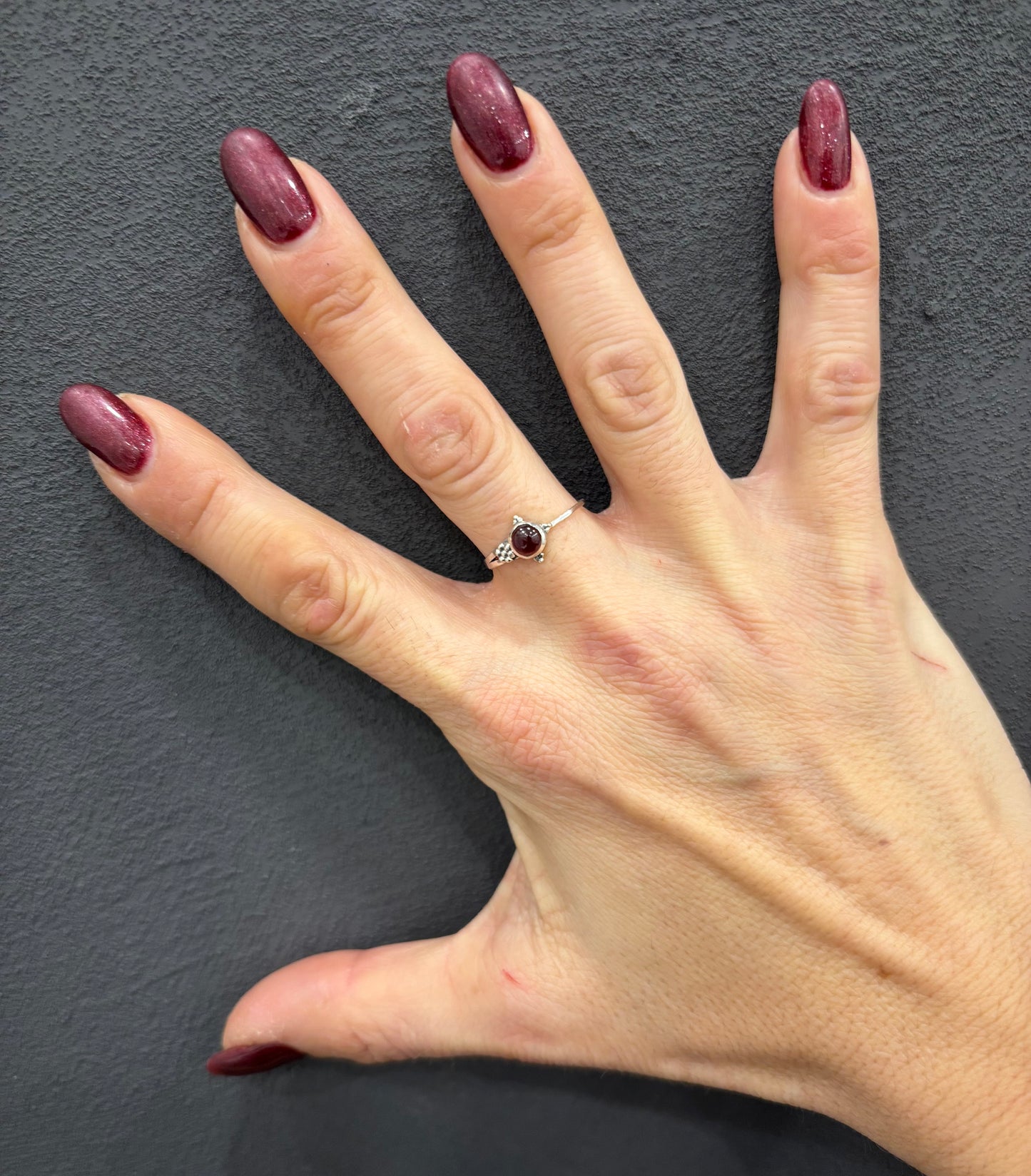 ANELLO GRANATO TONDO - ARGENTO 925